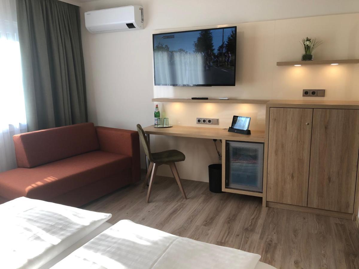 Hotel Wilms Keulen Buitenkant foto